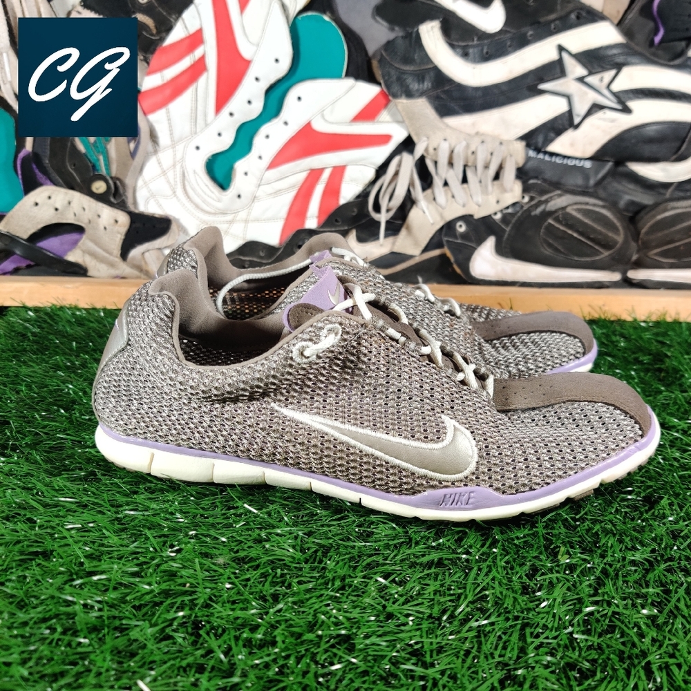 Nike Dayfly SI Women's Casual Sneaker